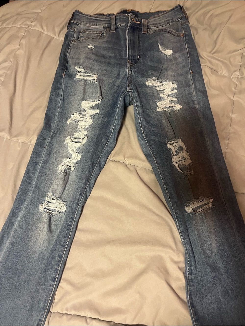 Aeropostale Distressed Light Blue Skinny Jeans